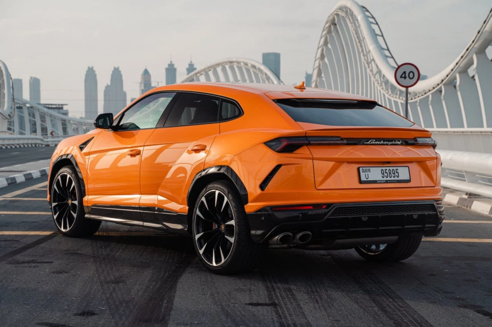 Rent Lamborghini Urus Pearl Capsule 2022